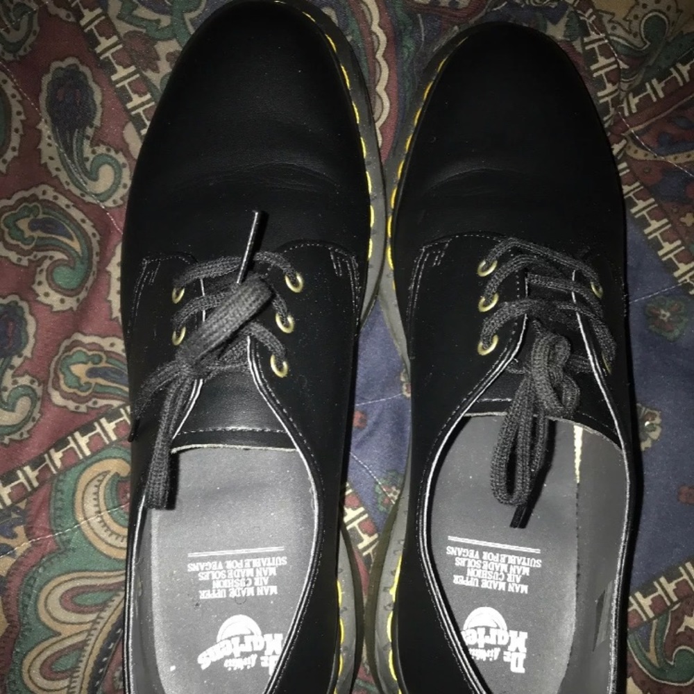 Dr. Marten Gibson 1461 Vegan Oxfords, Black